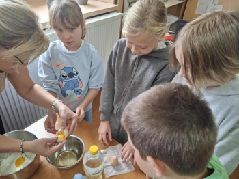 1edf4e51-bb65-4e6d-9376-17ab2a2e82a1