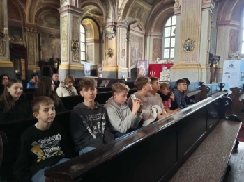 cc439f4d-718f-47e1-a0a4-ae9322d1eb0a