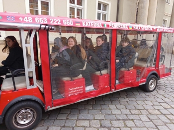 7faef000-0b77-46c8-8e8f-1724697e5953