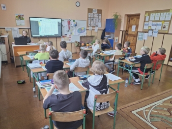 2d0e2f11-f136-40b5-8e7e-1825a6ceb3a7