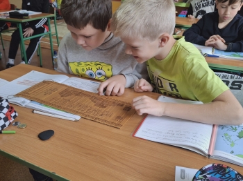 2004d6f4-f93f-440e-94ff-4c33eea66075