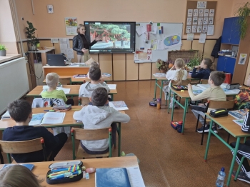 7914dee2-2e57-4359-9254-6775fa0b0608