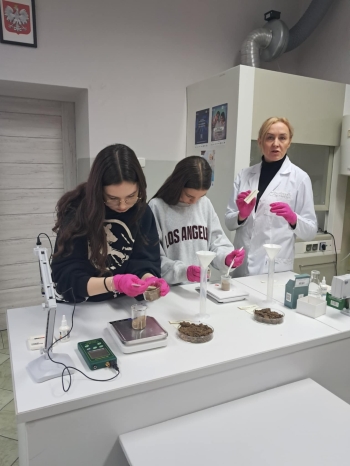 65a081d1-0783-4450-a46a-2e898b0b6679