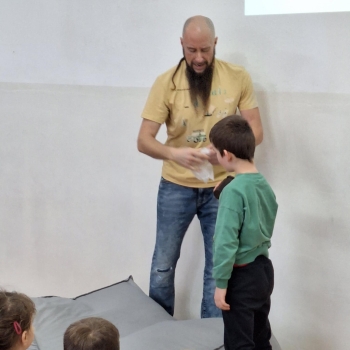 482101db-6885-4c8e-b2be-e401ce365f23