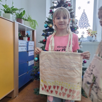 b51c0f6b-c176-4727-8c10-67ef997a44ab