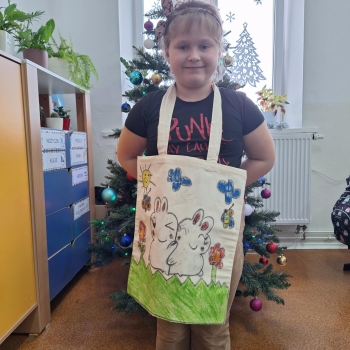 dbf93cee-f0bf-4160-afc4-c86bbe5afdd4