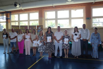1Z (71)_Easy-Resize.com