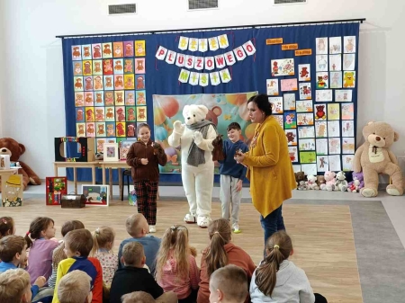 Dzień Pluszowego Misia z autorką Małgorzatą Wójcik – magiczne spotkanie dla klas I–III