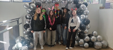 Dyskoteka karnawałowo-waletynkowa